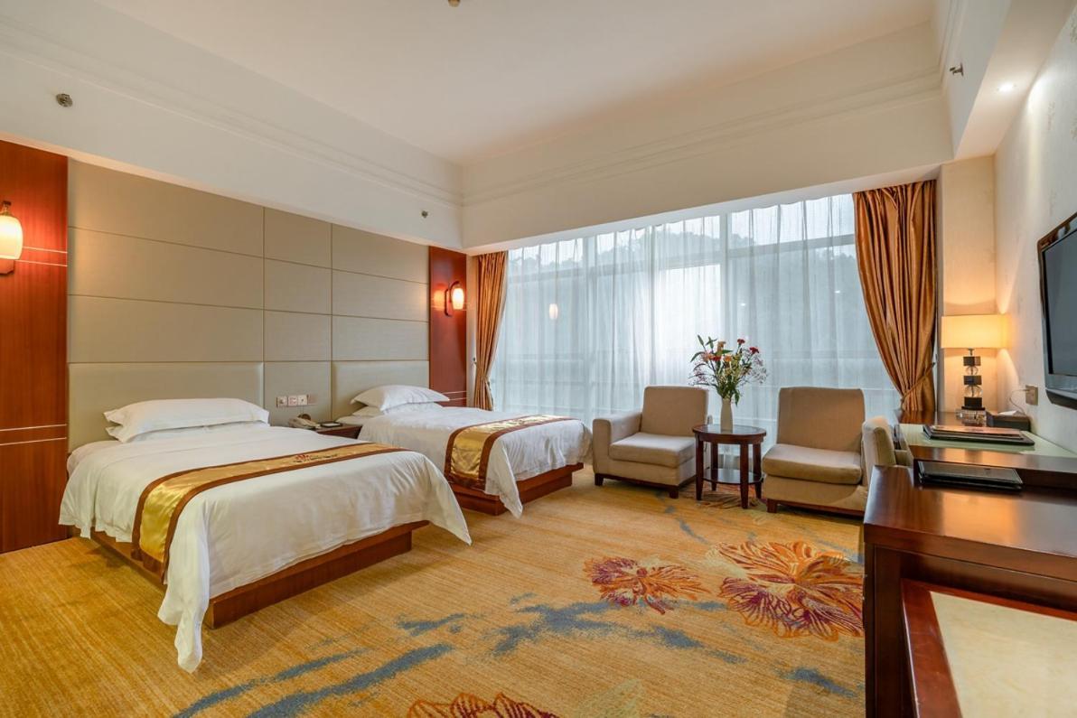 Shenzhen Estern Banshan Hotel Exterior photo