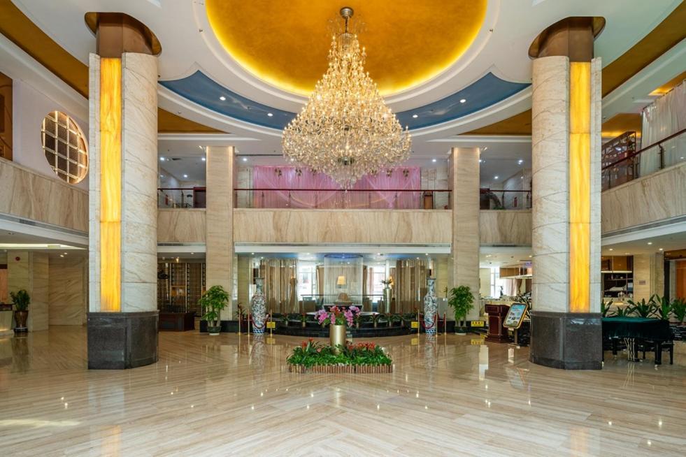 Shenzhen Estern Banshan Hotel Exterior photo