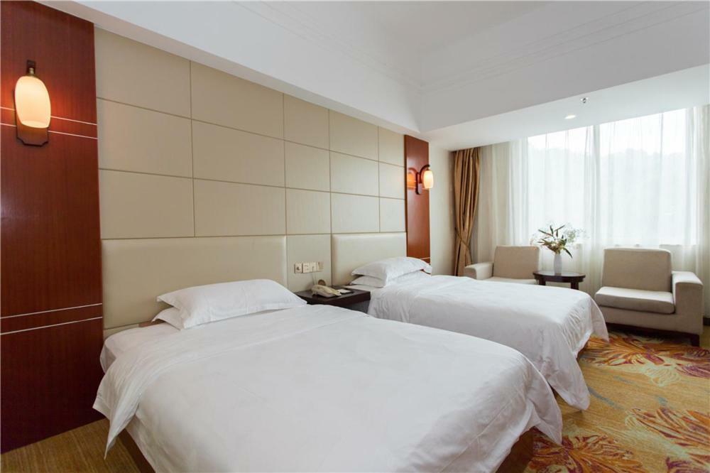 Shenzhen Estern Banshan Hotel Exterior photo